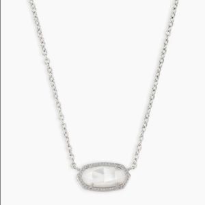 BRAND NEW KENDRA SCOTT PENDANT NECKLACE